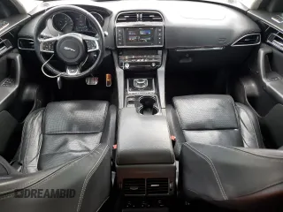 2017 Jaguar F-Pace 35t R-Sport with VIN SADCL2BV6HA495985, listed as a Copart auction lot 63428675 with 134,403 mi miles and Clean title. Bid and sale history available at DreamBid. Image 8.