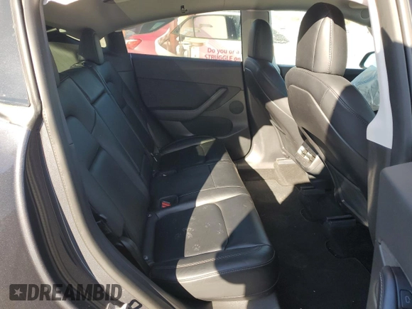 2021 Tesla Model Y Long Range with VIN 5YJYGDEE0MF274042, listed as a Copart auction lot 48383055 with 39,264 mi miles and Salvage Title. Bid and sale history available at DreamBid. Image 11.
