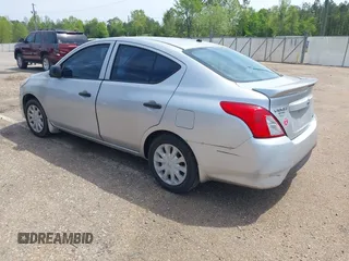 2015 Nissan Versa SV with VIN 3N1CN7AP1FL817785, listed as a IAAI auction lot 41976218 with 153,077 mi miles and . Bid and sale history available at DreamBid. Image 3.
