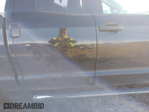 2016 Toyota Tundra 4WD Truck SR with VIN 5TFUM5F16GX064418, listed as a IAAI auction lot 41504912 with 215,241 mi miles. Bid and sale history available at carsss.com. Image 17.