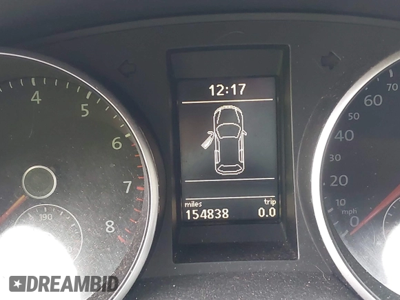 2010 Volkswagen GTI z VIN WVWED7AJ2AW140267, wystawiony jako IAAI lot #41923595 z przebiegiem 154 838 mil mil oraz . Historia ofert i sprzedaży dostępna na DreamBid. Obrazek 7.