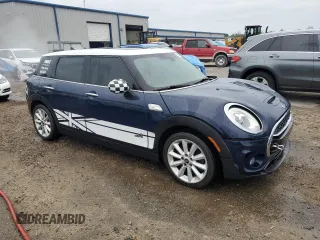 2017 MINI Clubman Cooper S with VIN WMWLU5C5XH2E80778, listed as a Copart auction lot 70398484 with 99,449 mi miles and Non Repairable. Bid and sale history available at carsss.com. Image 4.