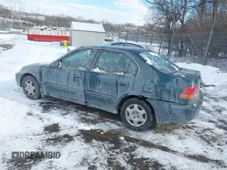 1998 Honda Civic EX with VIN 2HGEJ8647WH603464, listed as a IAAI auction lot 41376762 with 174,990 mi miles. Bid and sale history available at carsss.com. Image 3.
