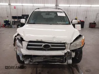 2006 Toyota RAV4 Limited with VIN JTMBK31V165010966, listed as a IAAI auction lot 41461623 with 1 mi miles. Bid and sale history available at carsss.com. Image 13.