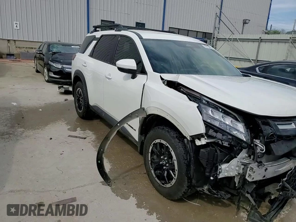 2024 Nissan Pathfinder Rock Creek z VIN 5N1DR3BD3RC246573, wystawiony jako Copart lot #53713415 z przebiegiem 37 469 mil mil oraz Szkoda całkowita • Salvage title. Historia ofert i sprzedaży dostępna na DreamBid. Obrazek 15.
