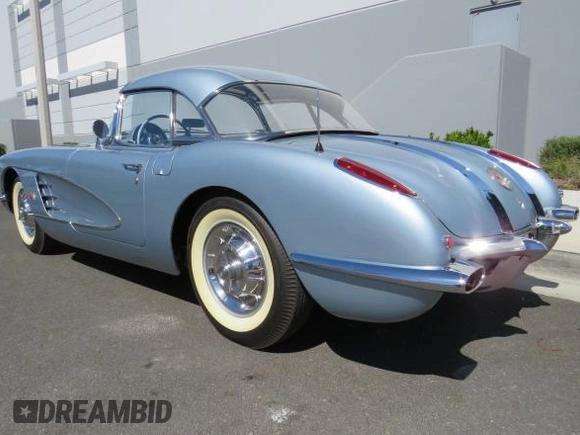 1958 Chevrolet Corvette with VIN J58S108498, listed as a Copart auction lot 66224005 with 473 mi miles and Salvage title. Bid and sale history available at DreamBid. Image 4.