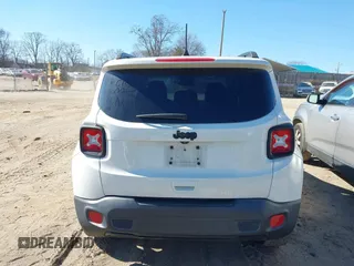 2018 Jeep Renegade Latitude with VIN ZACCJABB1JPH40117, listed as a IAAI auction lot 41676837 with 166,858 mi miles and . Bid and sale history available at DreamBid. Image 17.