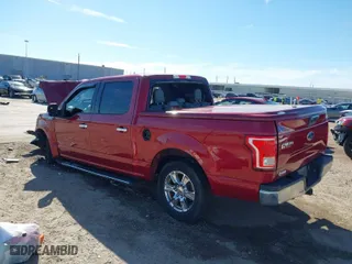 2015 Ford F-150 XL with VIN 1FTEW1CP1FKE71171, listed as a IAAI auction lot 40940851 with 117,097 mi miles. Bid and sale history available at carsss.com. Image 3.
