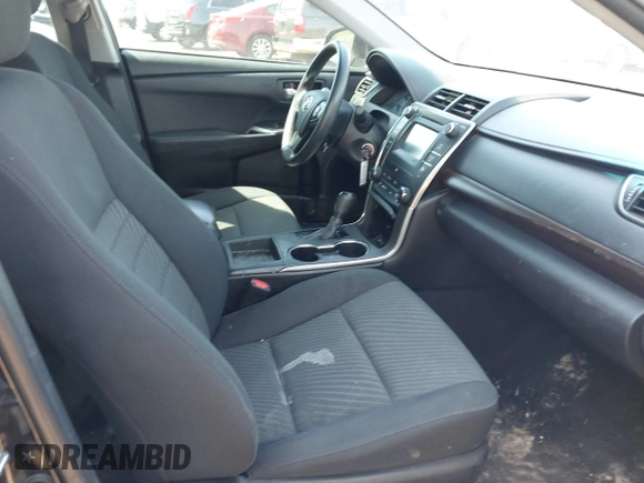 2015 Toyota Camry XLE z VIN 4T4BF1FK5FR505945, wystawiony jako IAAI lot #42114226 z przebiegiem 197 032 mil mil oraz . Historia ofert i sprzedaży dostępna na DreamBid. Obrazek 5.