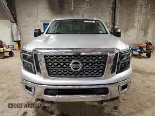 2016 Nissan Titan SL z VIN 1N6BA1F44GN510707, wystawiony jako Copart lot #57948665 z przebiegiem 89 723 mil mil oraz Tytuł czysty. Historia ofert i sprzedaży dostępna na DreamBid. Obrazek 5.