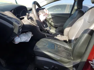 2015 Ford Focus SE with VIN 1FADP3F27FL279841, listed as a Copart auction lot 49549255 with 133,564 mi miles and Salvage Title. Bid and sale history available at carsss.com. Image 7.