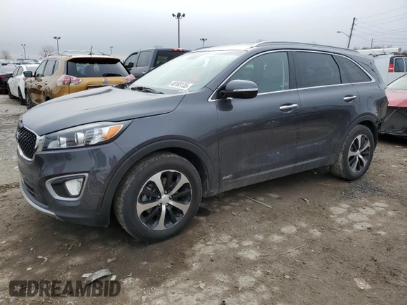 2016 Kia Sorento EX with VIN 5XYPHDA12GG023242, listed as a Copart auction lot 48183135 with 133,946 mi miles and Salvage Title. Bid and sale history available at carsss.com. Image 1.
