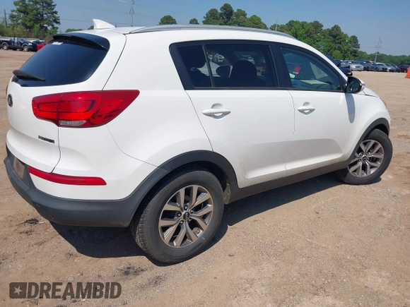 2015 Kia Sportage LX with VIN KNDPB3AC8F7720956, listed as a IAAI auction lot 41987551 with 178,281 mi miles and . Bid and sale history available at DreamBid. Image 4.