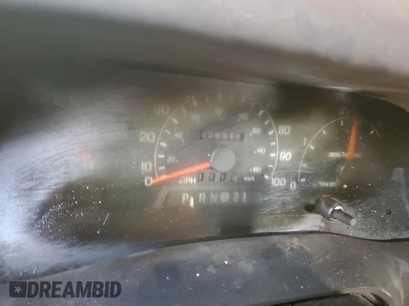 2001 Ford Super Duty F-250 XL with VIN 1FTNX20F51EB97334, listed as a Copart auction lot 78642094 with 226,311 mi miles and Salvage Title. Bid and sale history available at carsss.com. Image 9.