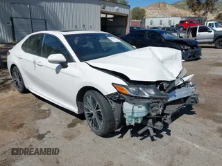 2018 Toyota Camry LE with VIN JTNB11HK2J3000269, listed as a IAAI auction lot 41812634 with 248,881 mi miles. Bid and sale history available at carsss.com. Image 1.