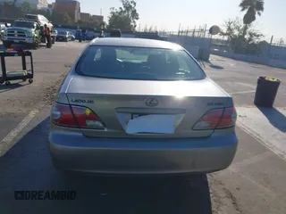 2004 Lexus ES 350 with VIN JTHBA30G345049091, listed as a IAAI auction lot 41819423 with Not provided miles and . Bid and sale history available at DreamBid. Image 15.