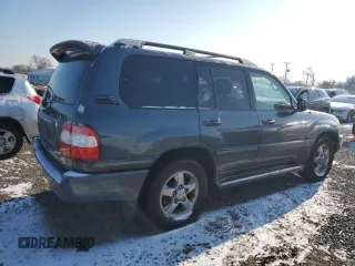 2006 Toyota Land Cruiser with VIN JTEHT05J362082746, listed as a Copart auction lot 88804395 with 262,952 mi miles and Clean Title. Bid and sale history available at carsss.com. Image 3.
