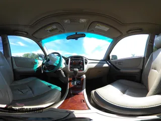2006 Toyota Highlander w/3rd Row z VIN JTEEP21A460146586, wystawiony jako IAAI lot #42256255 z przebiegiem 198 011 mil mil oraz . Historia ofert i sprzedaży dostępna na DreamBid. Obrazek 21.