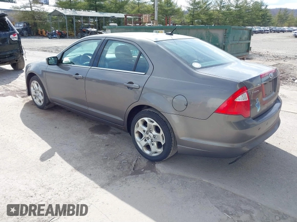 2011 Ford Fusion SE with VIN 3FAHP0HA7BR340296, listed as a IAAI auction lot 41860467 with 137,705 mi miles. Bid and sale history available at carsss.com. Image 3.