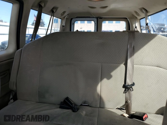 2011 Ford Econoline Passenger XL with VIN 1FBNE3BL4BDA67376, listed as a Copart auction lot 41890935 with 171,949 mi miles and Salvage Title. Bid and sale history available at carsss.com. Image 10.