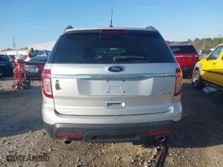 2015 Ford Explorer with VIN 1FM5K7B89FGA25454, listed as a IAAI auction lot 41716632 with 136,096 mi miles. Bid and sale history available at carsss.com. Image 16.