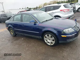 2005 Volkswagen Passat GLS with VIN WVWAD63B15E082758, listed as a IAAI auction lot 41952194 with 163,416 mi miles and . Bid and sale history available at DreamBid. Image 13.