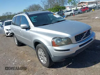 2008 Volvo XC90 I6 with VIN YV4CY982481449233, listed as a IAAI auction lot 41977971 with 176,837 mi miles. Bid and sale history available at carsss.com. Image 1.