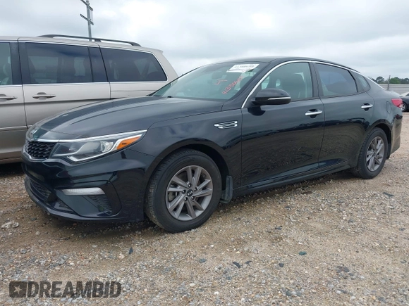 2020 Kia Optima LX z VIN 5XXGT4L34LG419202, wystawiony jako IAAI lot #41380609 z przebiegiem 84 554 mil mil oraz . Historia ofert i sprzedaży dostępna na DreamBid. Obrazek 2.