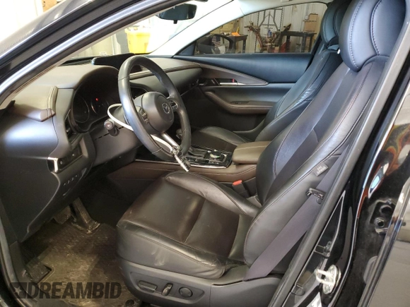 2020 Mazda CX-30 Premium с VIN 3MVDMBEM4LM127105, выставлен на аукционе Copart как лот 52002655 с пробегом 43 449 миль миль и Списание • Salvage title. История ставок и продаж доступна на DreamBid. Изображение 7.