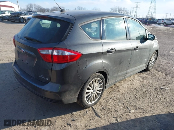 2016 Ford C-Max SE with VIN 1FADP5AU6GL116636, listed as a IAAI auction lot 41369977 with Not Provided miles and . Bid and sale history available at DreamBid. Image 4.