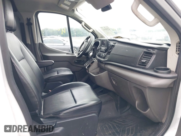 2021 Ford Transit Cargo с VIN 1FTBR1Y82MKB04871, выставлен на аукционе IAAI как лот 42589012 с пробегом Не указан миль и . История ставок и продаж доступна на DreamBid. Изображение 5.