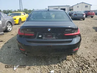 2020 BMW 3 Series 330i xDrive z VIN 3MW5R7J05L8B33752, wystawiony jako Copart lot #59315585 z przebiegiem Nie podano mil oraz Czysty tytuł • Clean title. Historia ofert i sprzedaży dostępna na DreamBid. Obrazek 6.