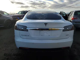 2016 Tesla Model S 90D with VIN 5YJSA1E24GF158505, listed as a Copart auction lot 87681485 with 91,225 mi miles and Salvage title. Bid and sale history available at DreamBid. Image 6.