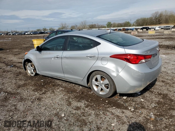 2013 Hyundai Elantra GLS z VIN 5NPDH4AEXDH317420, wystawiony jako Copart lot #54758435 z przebiegiem 88 418 mil mil oraz Szkoda całkowita • Salvage title. Historia ofert i sprzedaży dostępna na DreamBid. Obrazek 2.