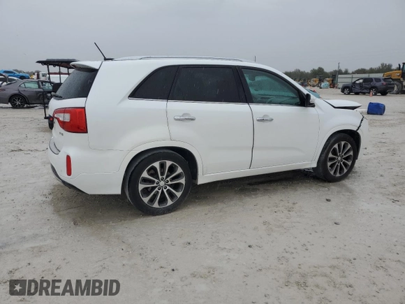 2015 Kia Sorento SX with VIN 5XYKW4A76FG644504, listed as a Copart auction lot 46346555 with 210,345 mi miles and Salvage Title. Bid and sale history available at carsss.com. Image 3.