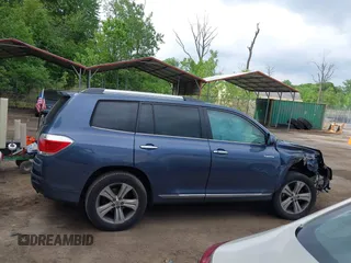 2013 Toyota Highlander Limited z VIN 5TDDK3EH9DS203161, wystawiony jako IAAI lot #42193516 z przebiegiem 194 352 mil mil oraz . Historia ofert i sprzedaży dostępna na DreamBid. Obrazek 13.