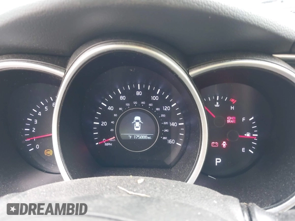 2015 Kia Optima EX с VIN 5XXGN4A7XFG417202, выставлен на аукционе IAAI как лот 42384510 с пробегом 175 888 миль миль и . История ставок и продаж доступна на DreamBid. Изображение 7.