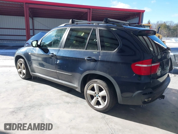 2010 BMW X5 35d with VIN 5UXFF0C50ALJ99887, listed as a IAAI auction lot 41585772 with 96,983 mi miles. Bid and sale history available at carsss.com. Image 3.