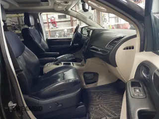 2013 Chrysler Town & Country Limited with VIN 2C4RC1GG0DR509167, listed as a IAAI auction lot 41973819 with 186,896 mi miles. Bid and sale history available at carsss.com. Image 5.