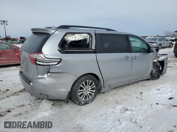 2018 Toyota Sienna XLE Auto Access Seat with VIN 5TDYZ3DC3JS904227, listed as a Copart auction lot 45050625 with Not Provided miles and Salvage Title. Bid and sale history available at DreamBid. Image 3.