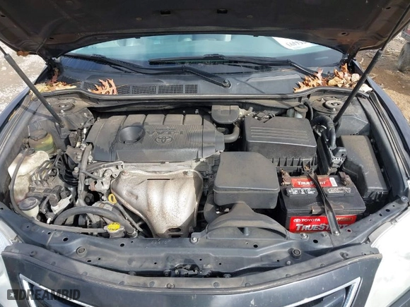 2011 Toyota Camry LE with VIN 4T1BF3EK1BU751800, listed as a IAAI auction lot 40754493 with 186,316 mi miles. Bid and sale history available at carsss.com. Image 10.