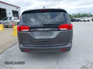 2021 Chrysler Voyager LXi with VIN 2C4RC1DG2MR542658, listed as a IAAI auction lot 42171818 with 62,123 mi miles and . Bid and sale history available at DreamBid. Image 16.