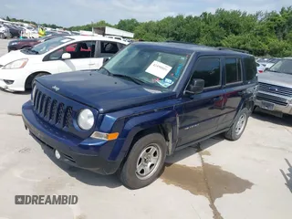 2014 Jeep Patriot Sport with VIN 1C4NJPBA3ED689999, listed as a IAAI auction lot 42498800 with 204,560 mi miles and . Bid and sale history available at DreamBid. Image 2.