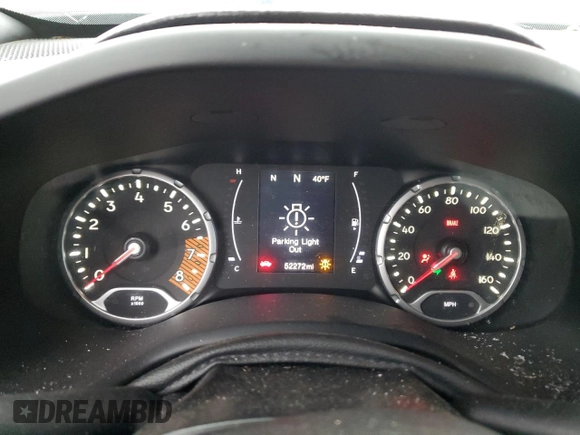 2020 Jeep Renegade Latitude with VIN ZACNJABB6LPK93728, listed as a Copart auction lot 49152845 with 52,272 mi miles and Clean Title. Bid and sale history available at carsss.com. Image 9.