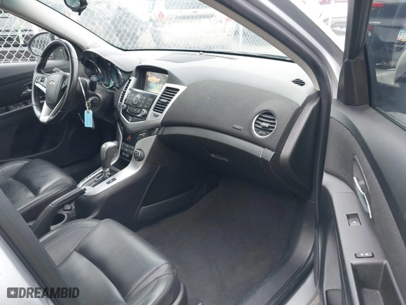 2015 Chevrolet Cruze LT with VIN 1G1PE5SB5F7113933, listed as a IAAI auction lot 41822629 with 100,576 mi miles. Bid and sale history available at carsss.com. Image 5.