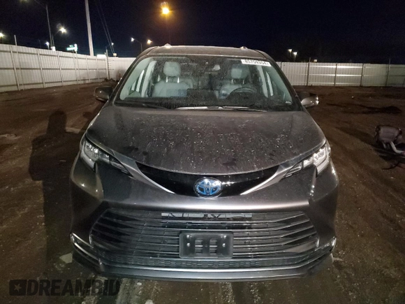 2022 Toyota Sienna Limited with VIN 5TDZSKFCXNS063626, listed as a Copart auction lot 85759354 with 35,448 mi miles and Salvage Title. Bid and sale history available at carsss.com. Image 5.