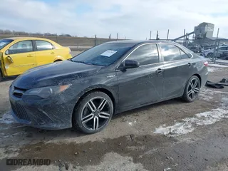 2015 Toyota Camry Hybrid LE with VIN 4T1BD1FK5FU166653, listed as a IAAI auction lot 41412963 with 105,428 mi miles. Bid and sale history available at carsss.com. Image 18.
