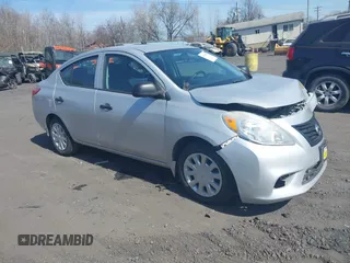 2014 Nissan Versa SV with VIN 3N1CN7AP6EL845046, listed as a IAAI auction lot 41799496 with 101,473 mi miles. Bid and sale history available at carsss.com. Image 1.