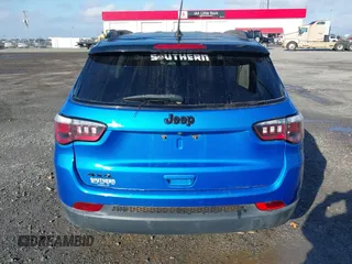 2019 Jeep Compass Latitude with VIN 3C4NJDBB3KT619609, listed as a IAAI auction lot 41173812 with 144,375 mi miles. Bid and sale history available at carsss.com. Image 17.
