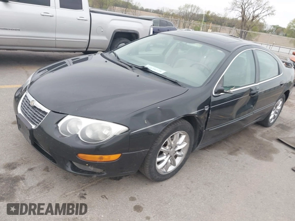 2004 Chrysler 300M M z VIN 2C3HE66G94H686024, wystawiony jako IAAI lot #42174229 z przebiegiem 150 628 mil mil oraz . Historia ofert i sprzedaży dostępna na DreamBid. Obrazek 2.